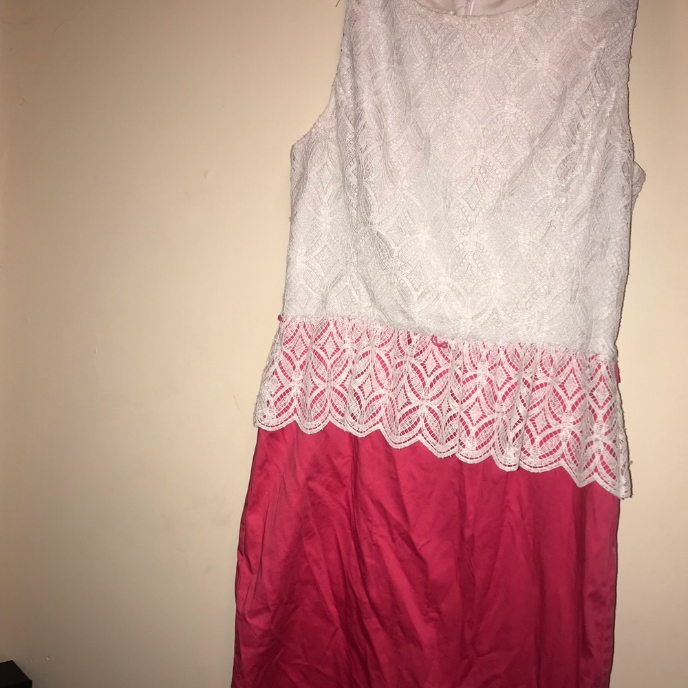 Mid- Dress - Picture 2 of 4